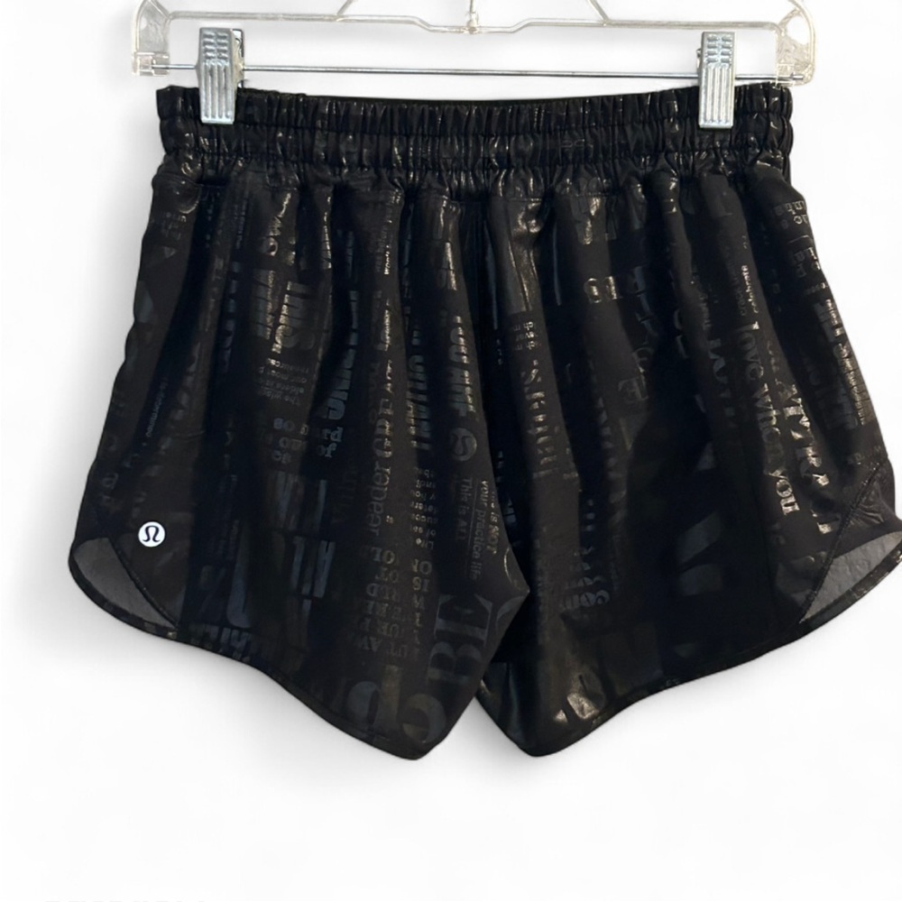 Lululemon Shorts Size 6 Hotty Hot Low Rise Special Edition